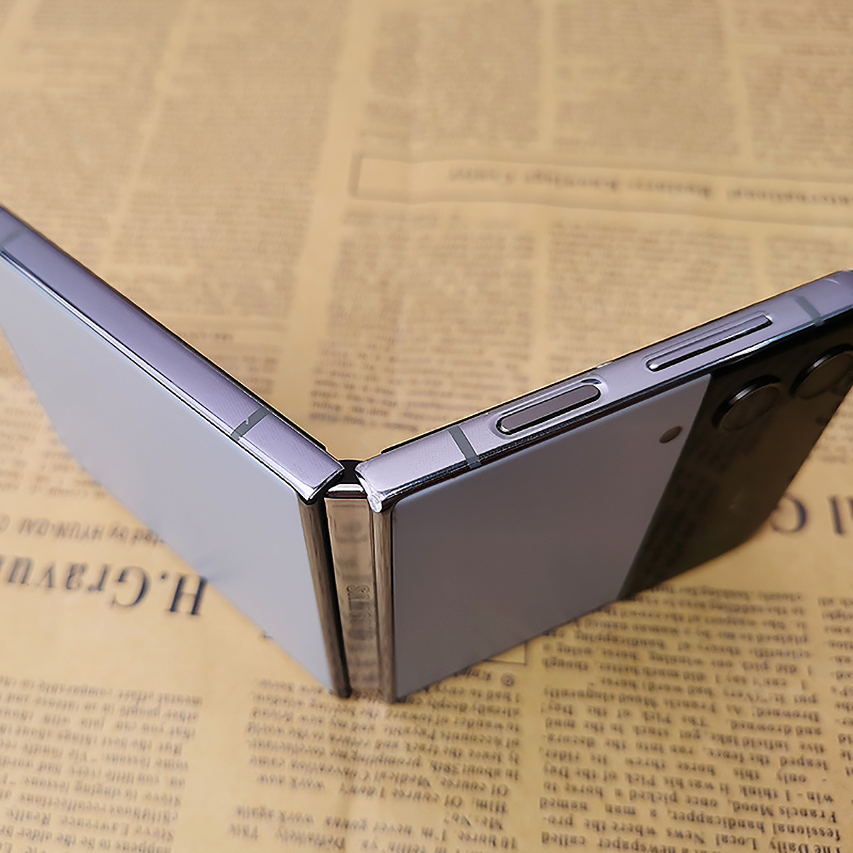 Dán viền Find N2 Flip - Dán bảo vệ khung viền Oppo Find N2 Flip PPF cao cấp dẻo - 2 Bộ