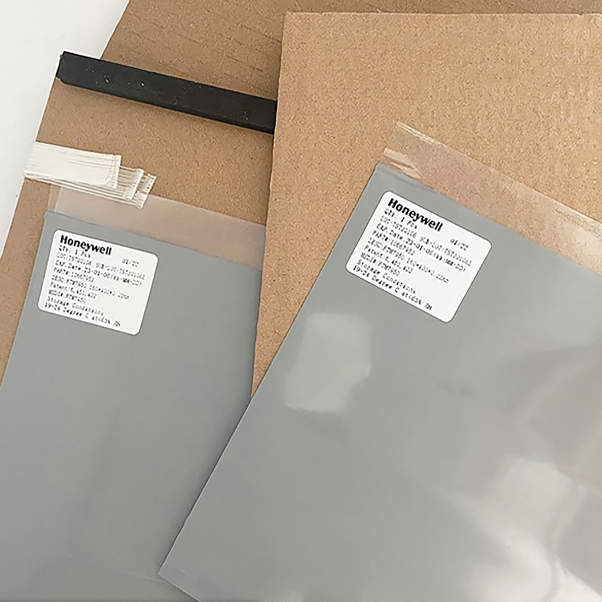 Tấm tản nhiệt CPU GPU Honeywell PTM7950 miếng dán tản nhiệt Honeywell Thermal pad PTM 7950 cho CPU GPU Máy tính, Laptop