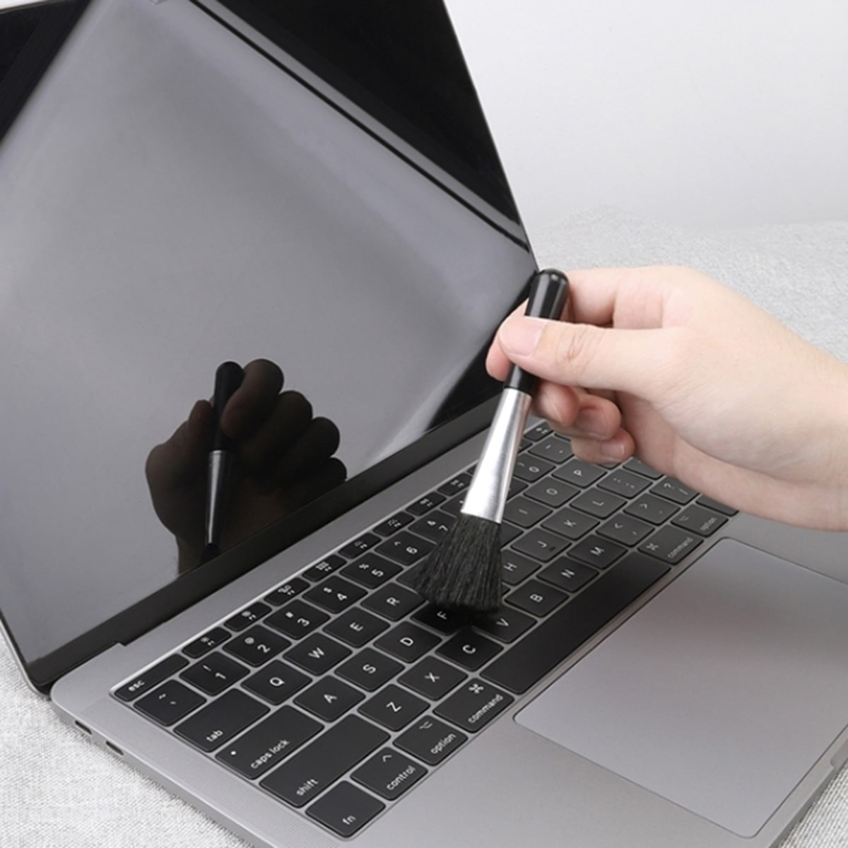 Bộ vệ sinh laptop máy ảnh đa năng 5in1 phụ kiện làm sạch máy tính, laptop Macbook, ipad, máy ảnh, đồng hồ