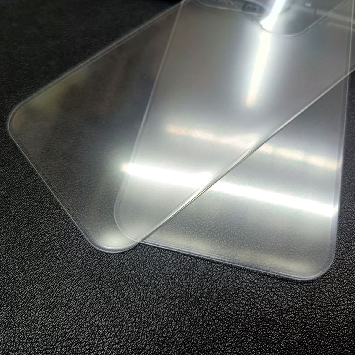 Cường lực lưng Iphone 16 trong suốt full mặt lưng độ cứng 9H