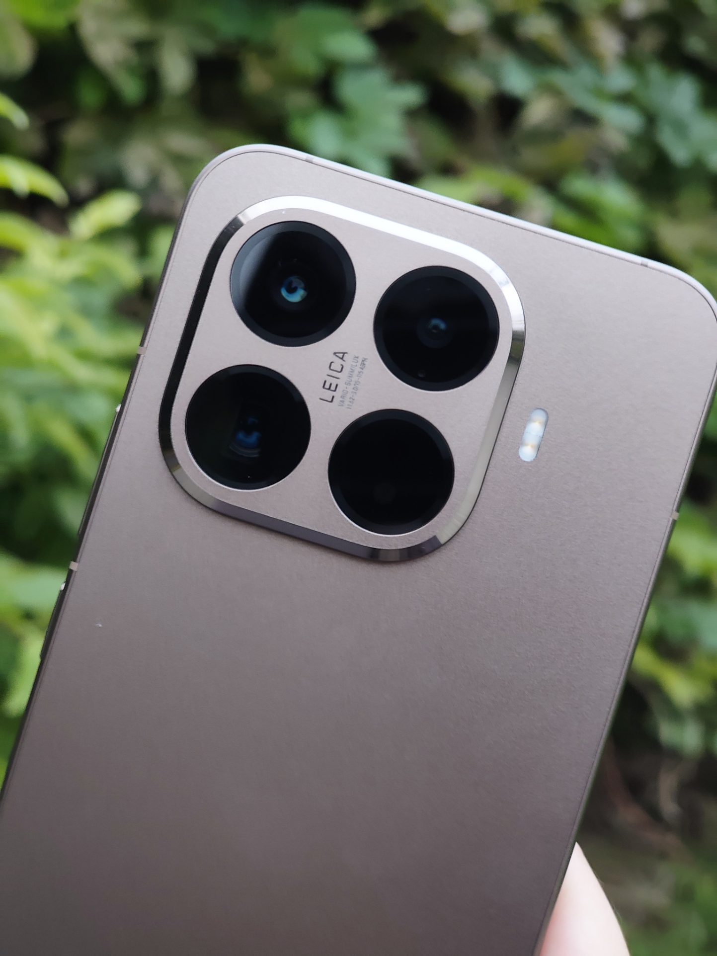 Cụm camera sau Xiaomi