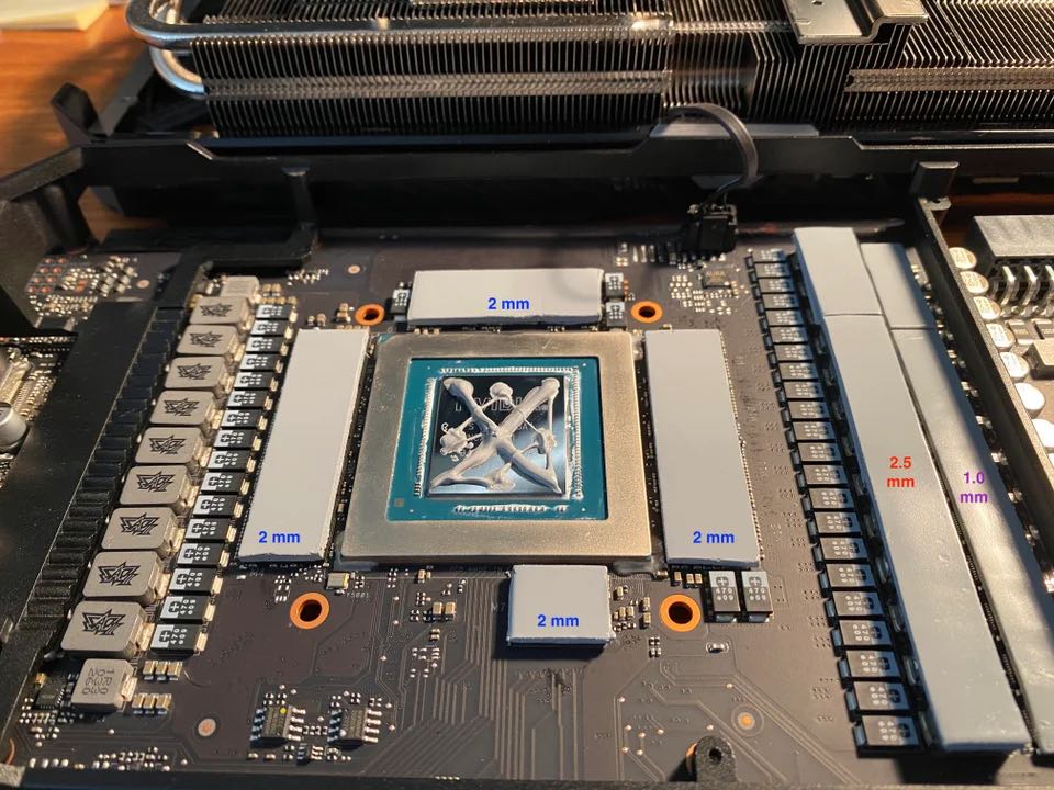 Vị trí thermal pad mặt trước PCB ASUS ROG Strix RTX 3090