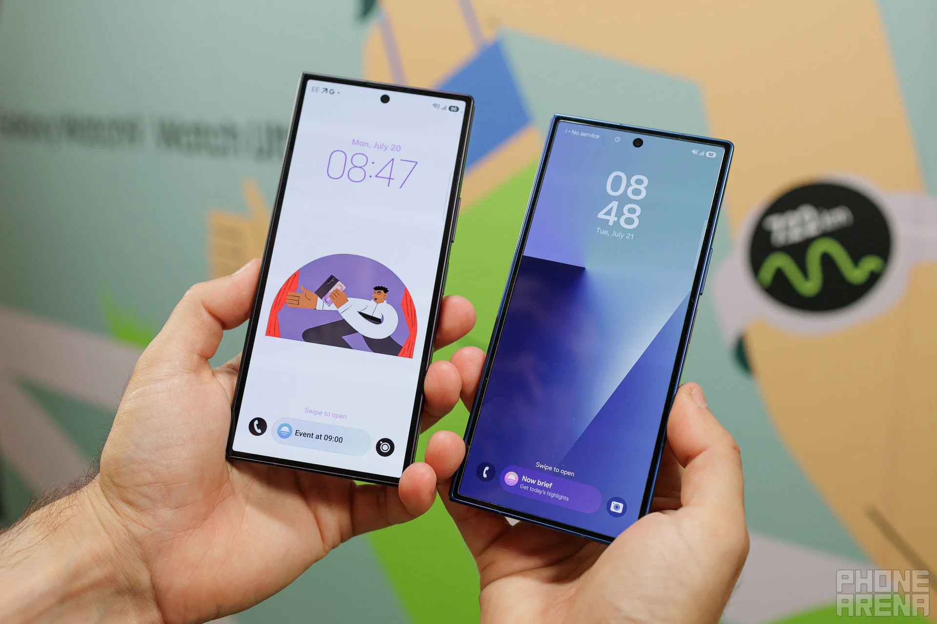 So sánh thiết kế màn hình Galaxy Z Fold8 Ultra và Z Fold7 độ mỏng 4.1mm khi mở