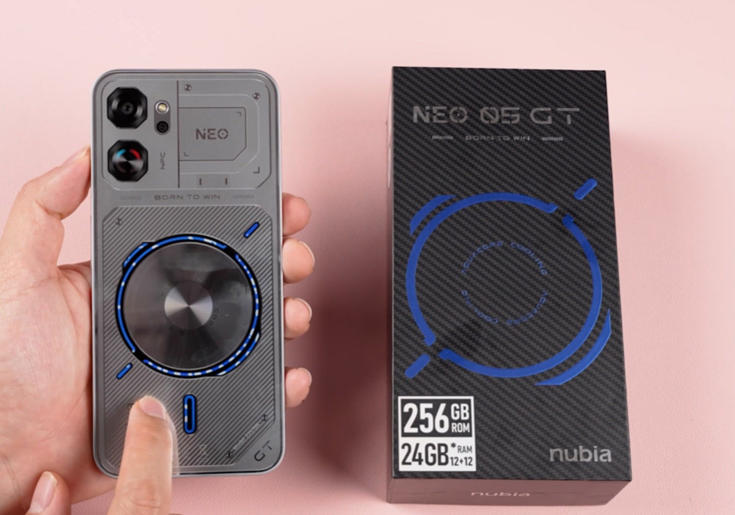 Vỏ hộp Nubia Neo 5 GT Special Edition đậm chất gaming
