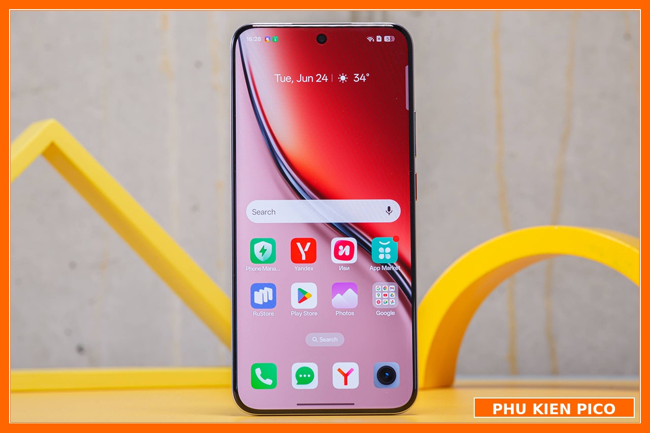 Màn hình OLED cong 1.5K 120 Hz sắc nét Realme P3 Ultra 5G