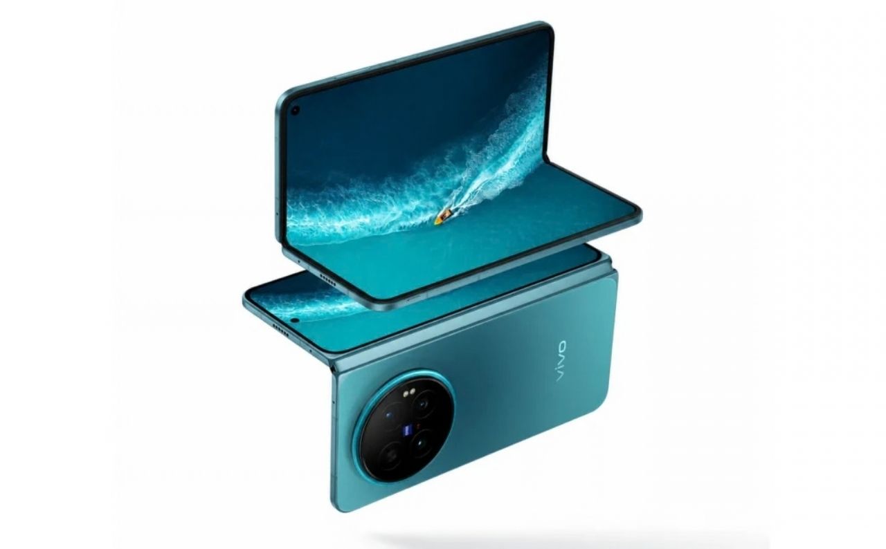 Mặt lưng sang trọng với hai tùy chọn màu Prism Black và Nebula Teal trên vivo X Fold 6