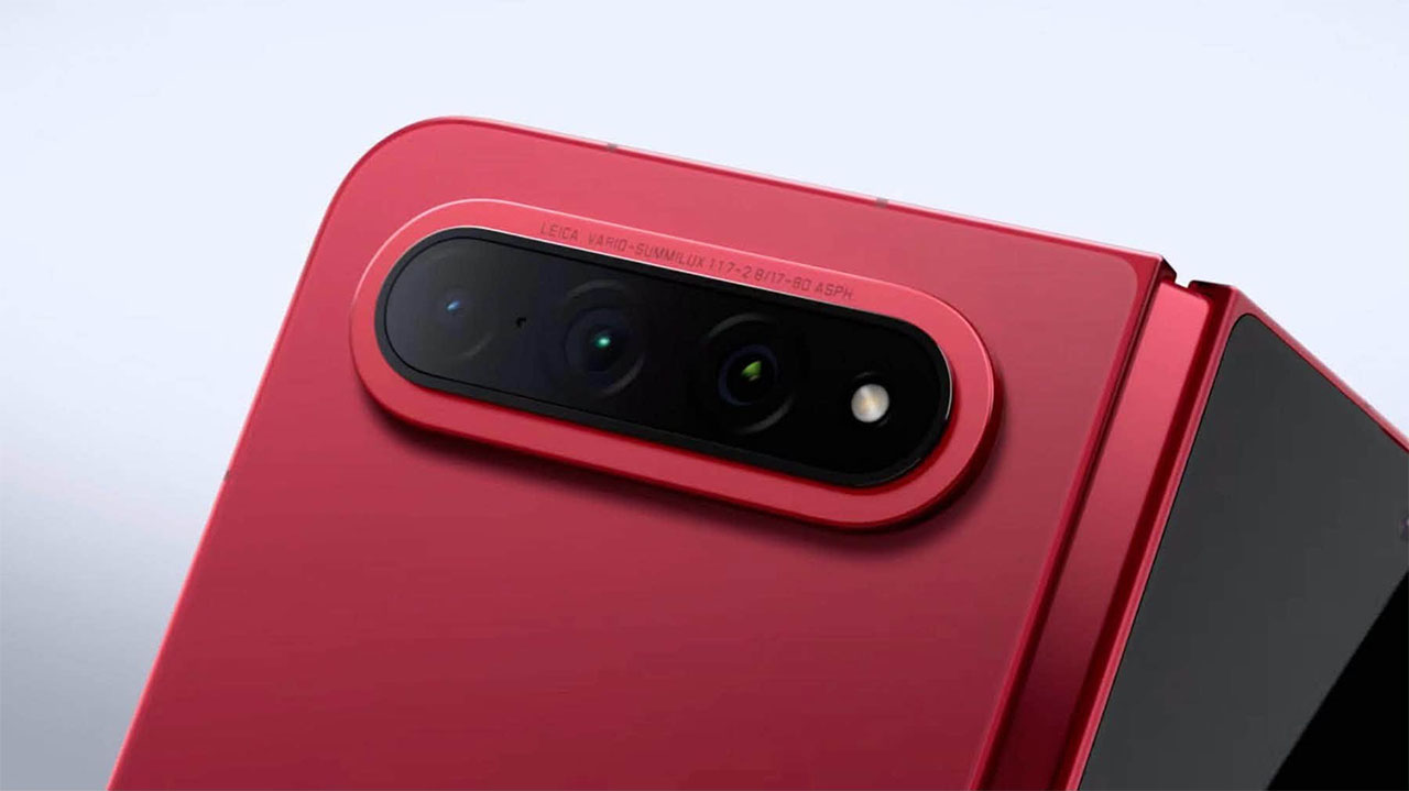 Cụm 3 camera Leica 200MP ống kính Summilux trên Xiaomi 18 Fold