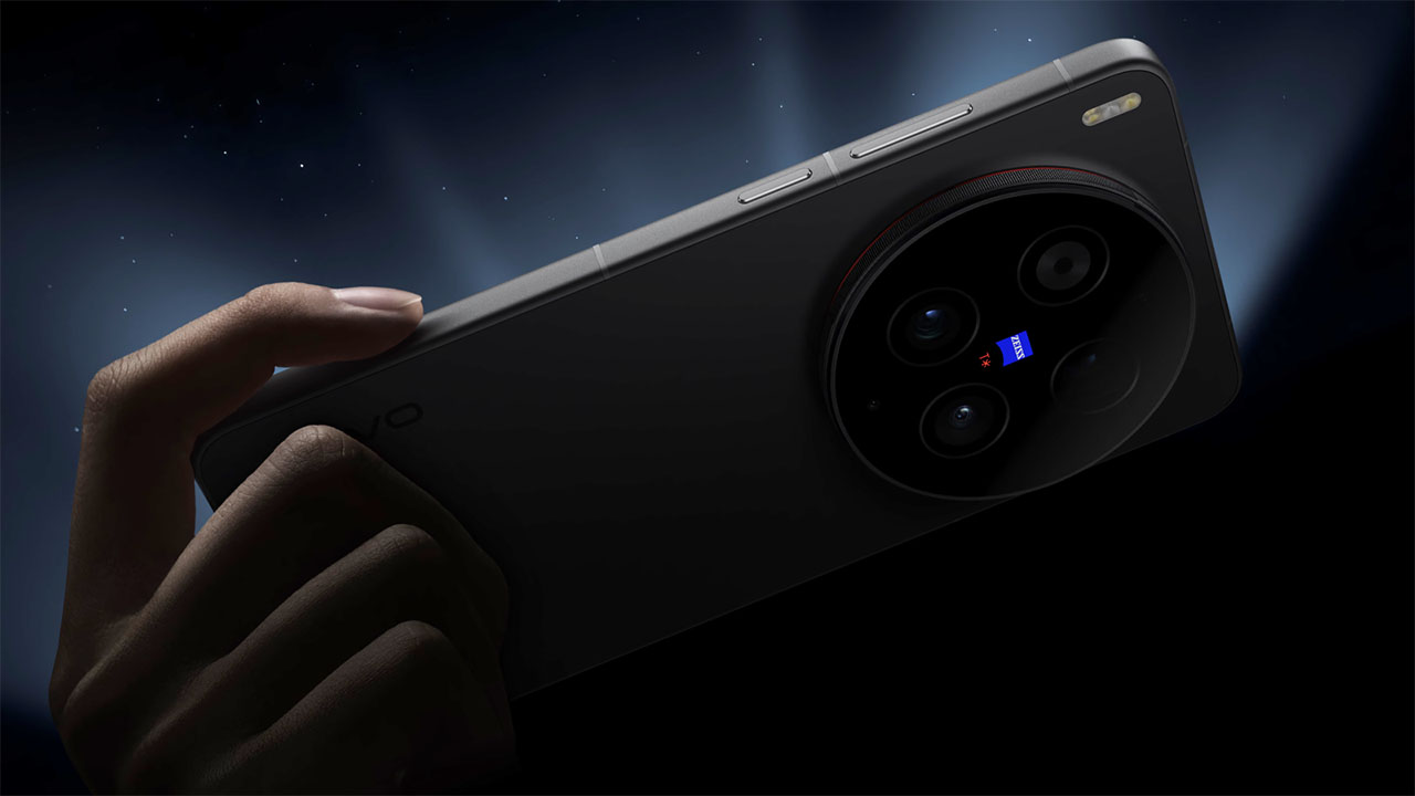 Mặt lưng và cụm camera Zeiss trên vivo X500