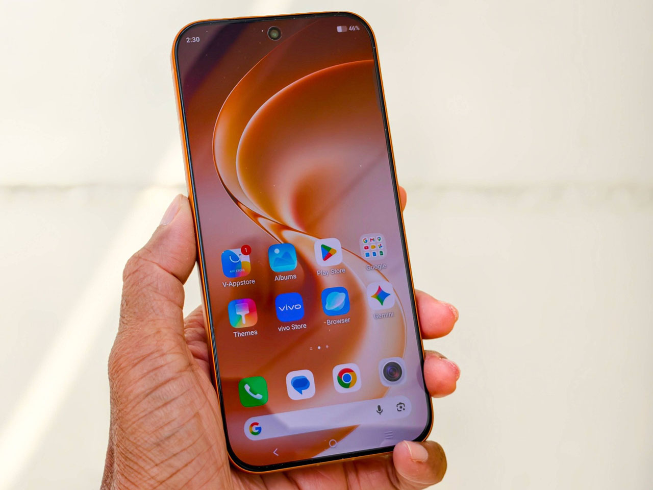 Màn hình phẳng 6.59 inch AMOLED 144Hz viền siêu mỏng trên vivo V80 5G